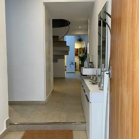 La Casa Del Pajaro Con Terraza Y Parking Gratuito Casa vacanze *